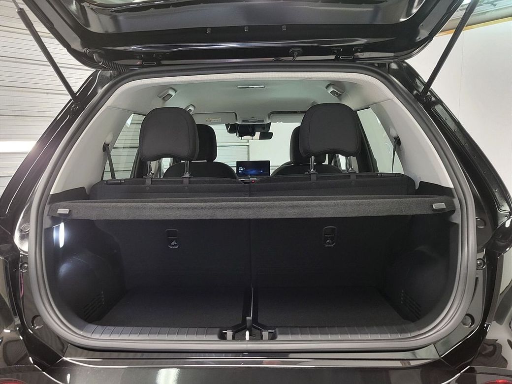 2025 Hyundai INSTER