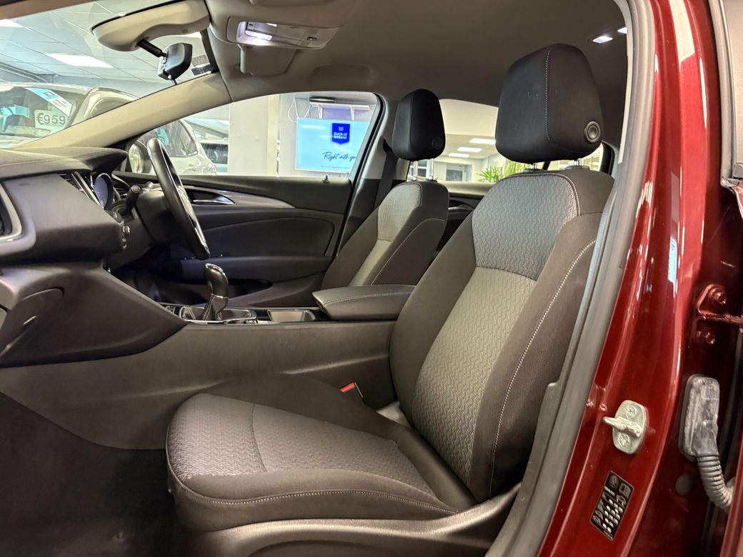 2019 Opel Insignia