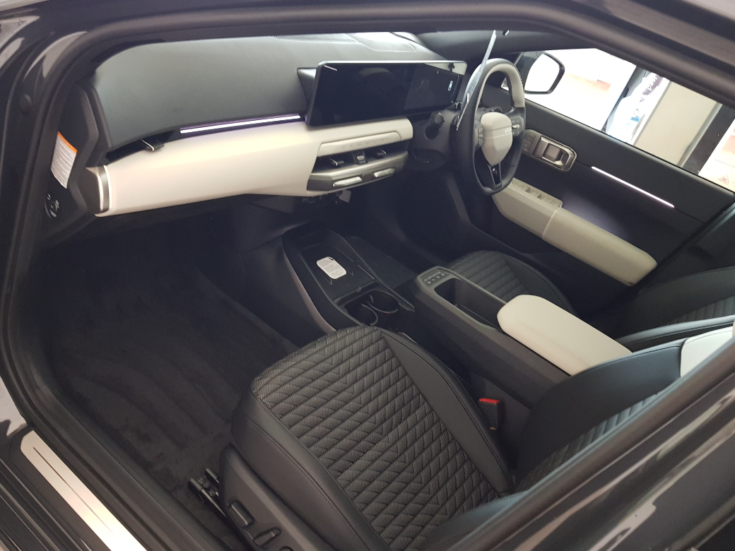 2027 Kia EV4
