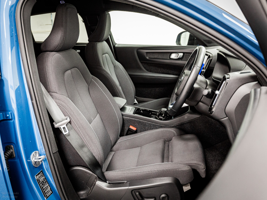 2023 Volvo C40