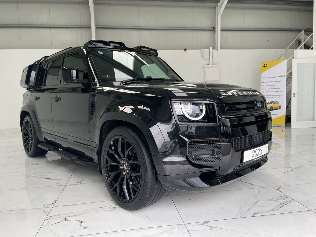 2023 Land Rover Defender