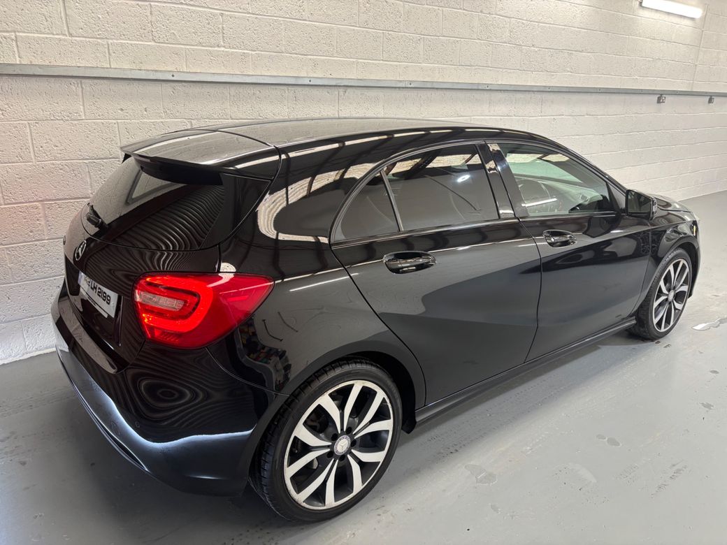 2014 Mercedes-Benz A 180