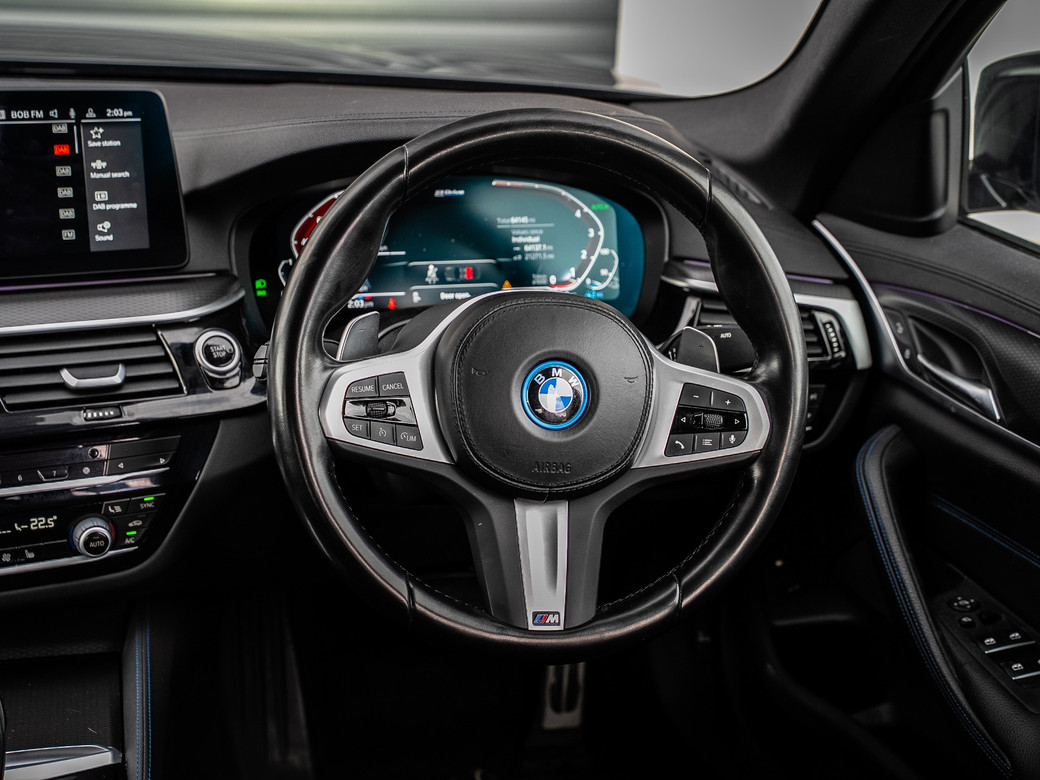 2022 BMW 5 Series