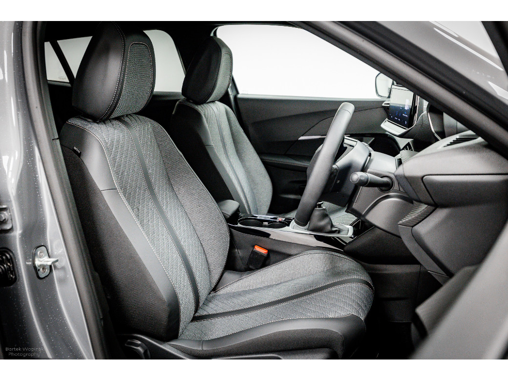 2025 Peugeot 2008