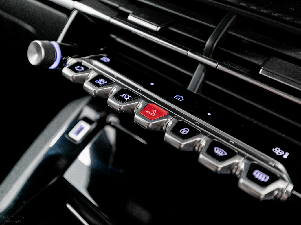 2025 Peugeot 2008