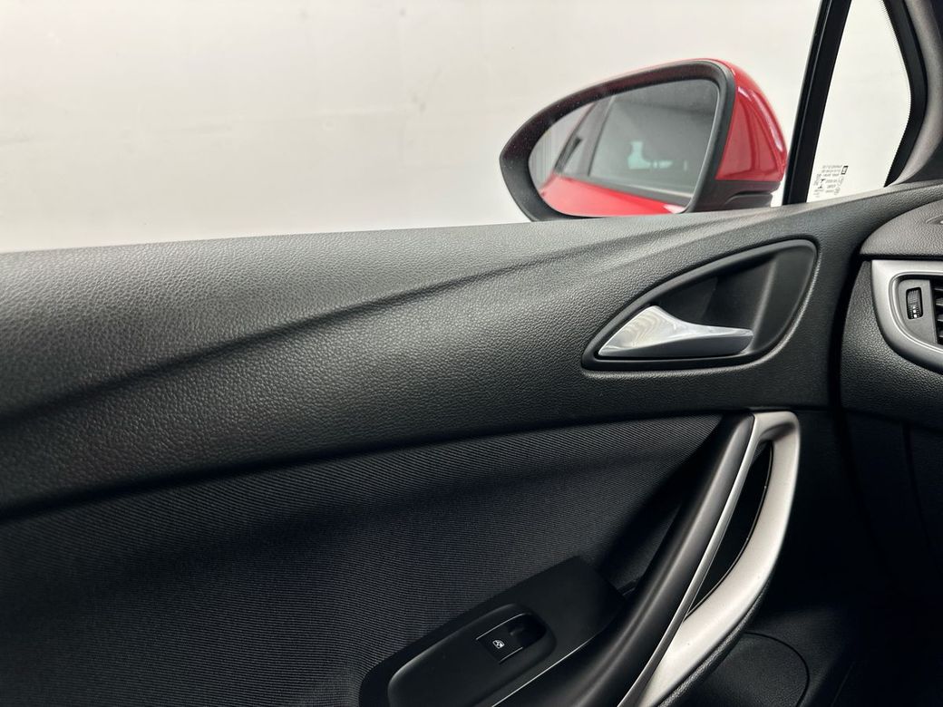 2020 Opel Astra