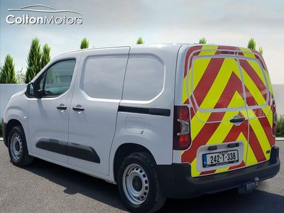 2024 Peugeot Partner