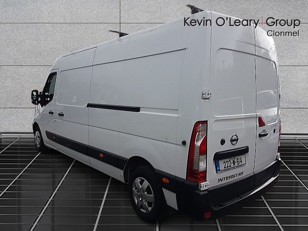 2022 Nissan Interstar
