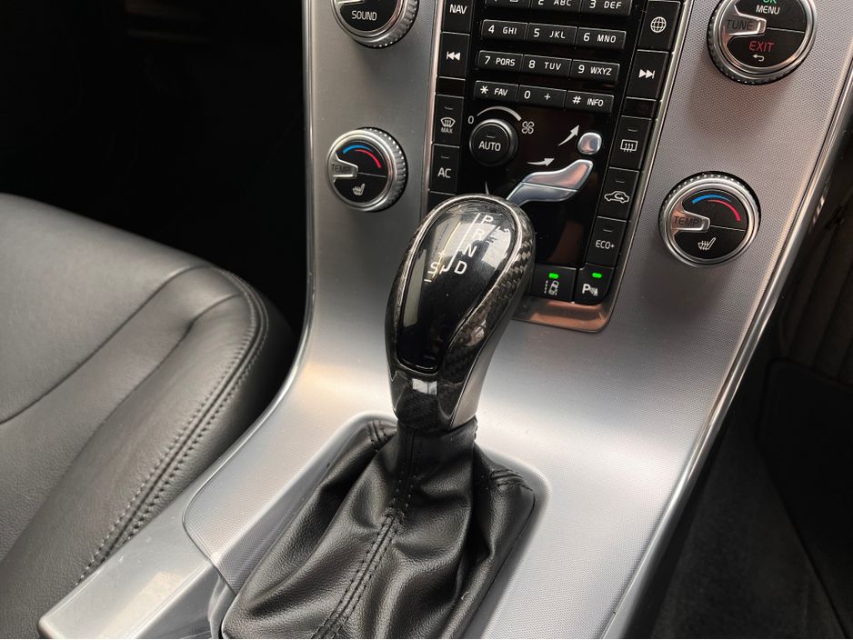 2018 Volvo V60