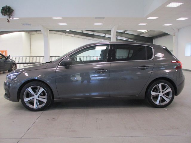 vehicle for sale from Dan Seaman Motors