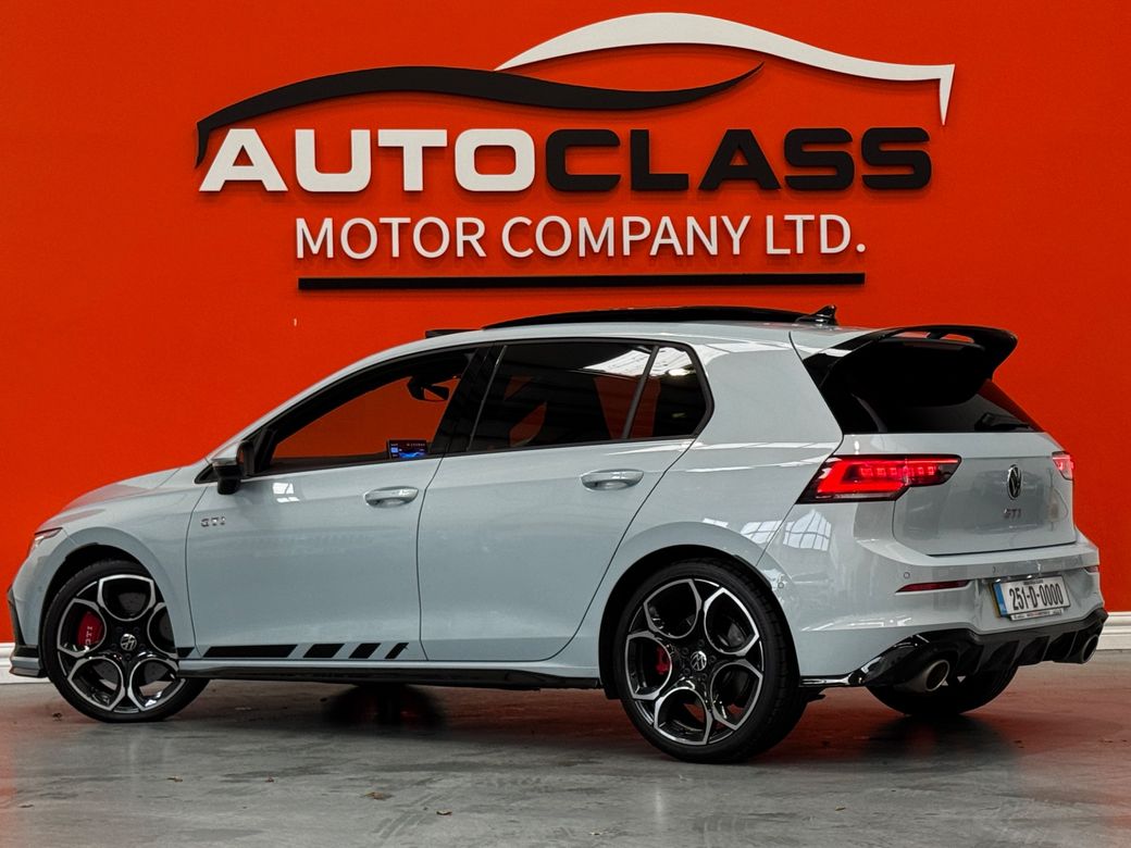 2025 Volkswagen Golf