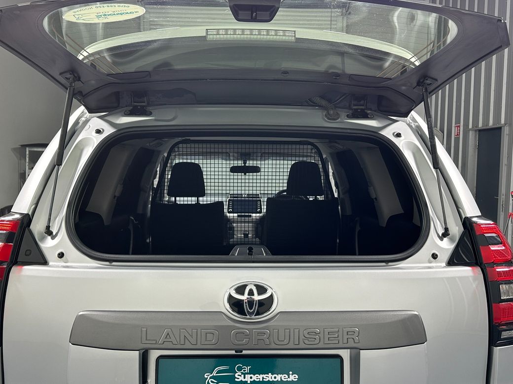 2023 Toyota Landcruiser