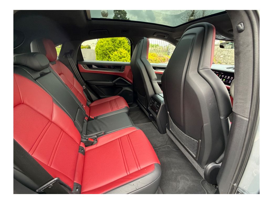 2024 Porsche Cayenne