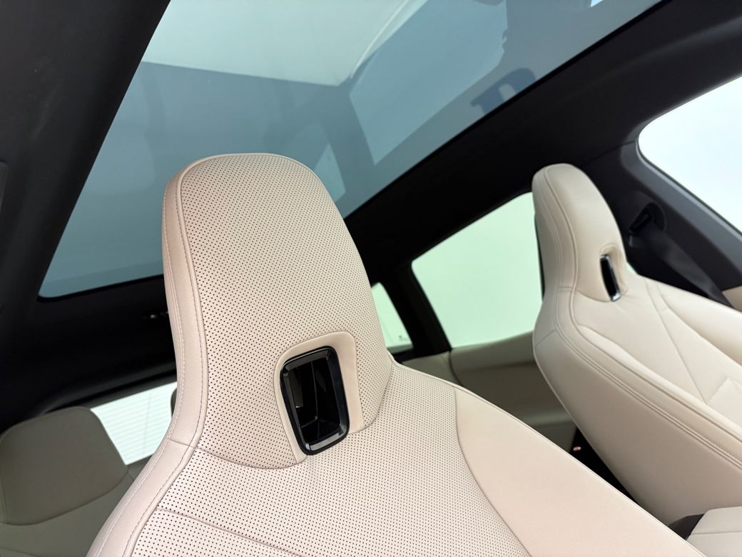 2024 BMW iX