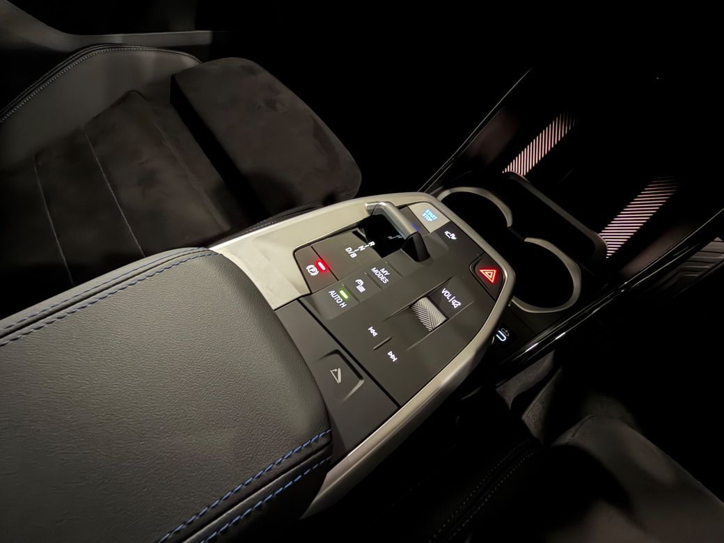2025 BMW iX2