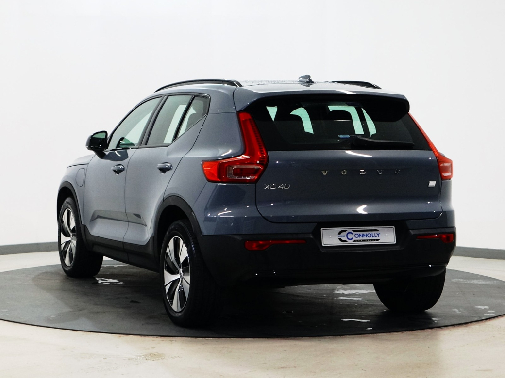 2023 Volvo XC40
