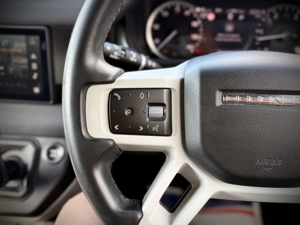 2023 Land Rover Defender