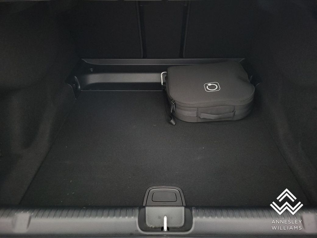 2025 Mercedes-Benz EQE