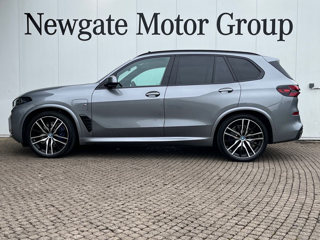 2025 BMW X5