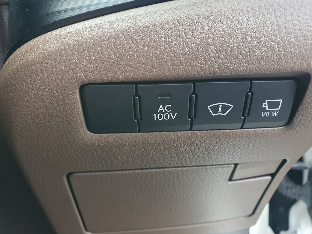 2019 Lexus ES 300h