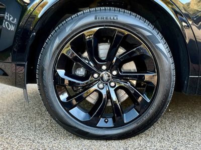 2025 Land Rover Discovery Sport