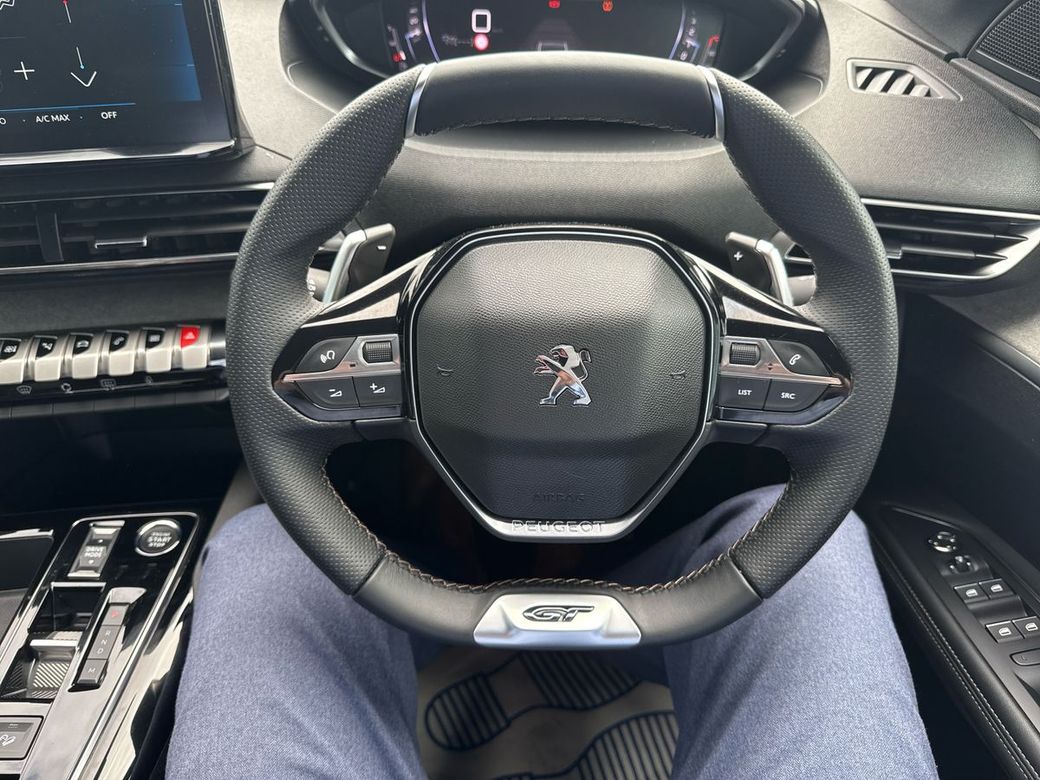2024 Peugeot 3008