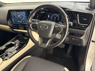 2024 Lexus NX 450H+