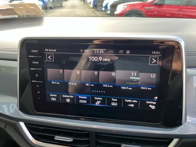 2023 Volkswagen T-Roc