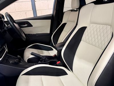 2017 Toyota Auris