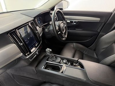 2019 Volvo V90