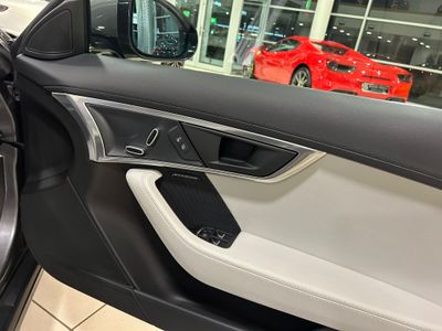 2018 Jaguar F-Type