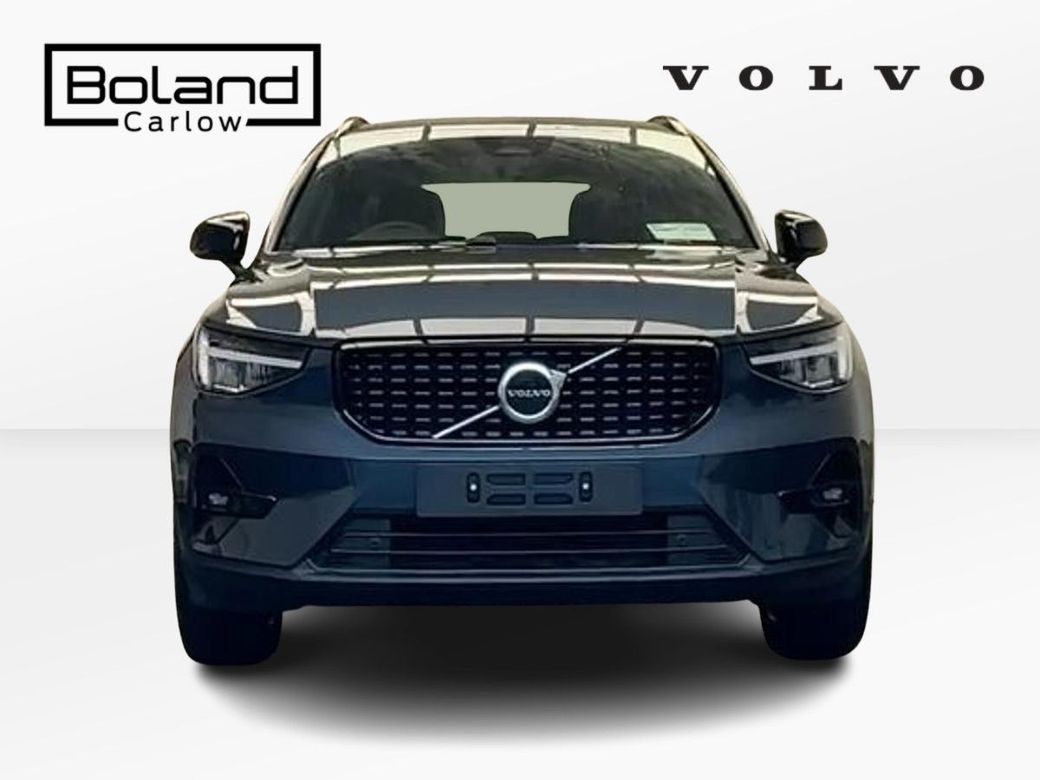 2026 Volvo XC40