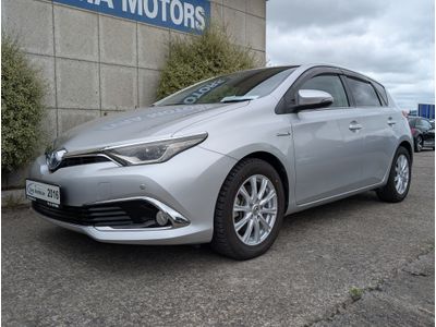 2016 Toyota Auris