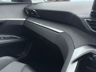 2021 Peugeot 3008