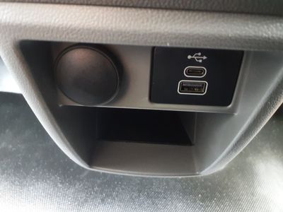 2024 Ford Transit Custom