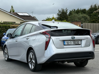 2016 Toyota Prius
