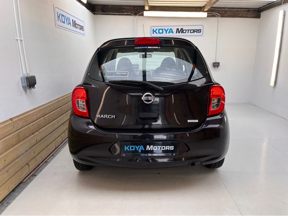 2016 Nissan March