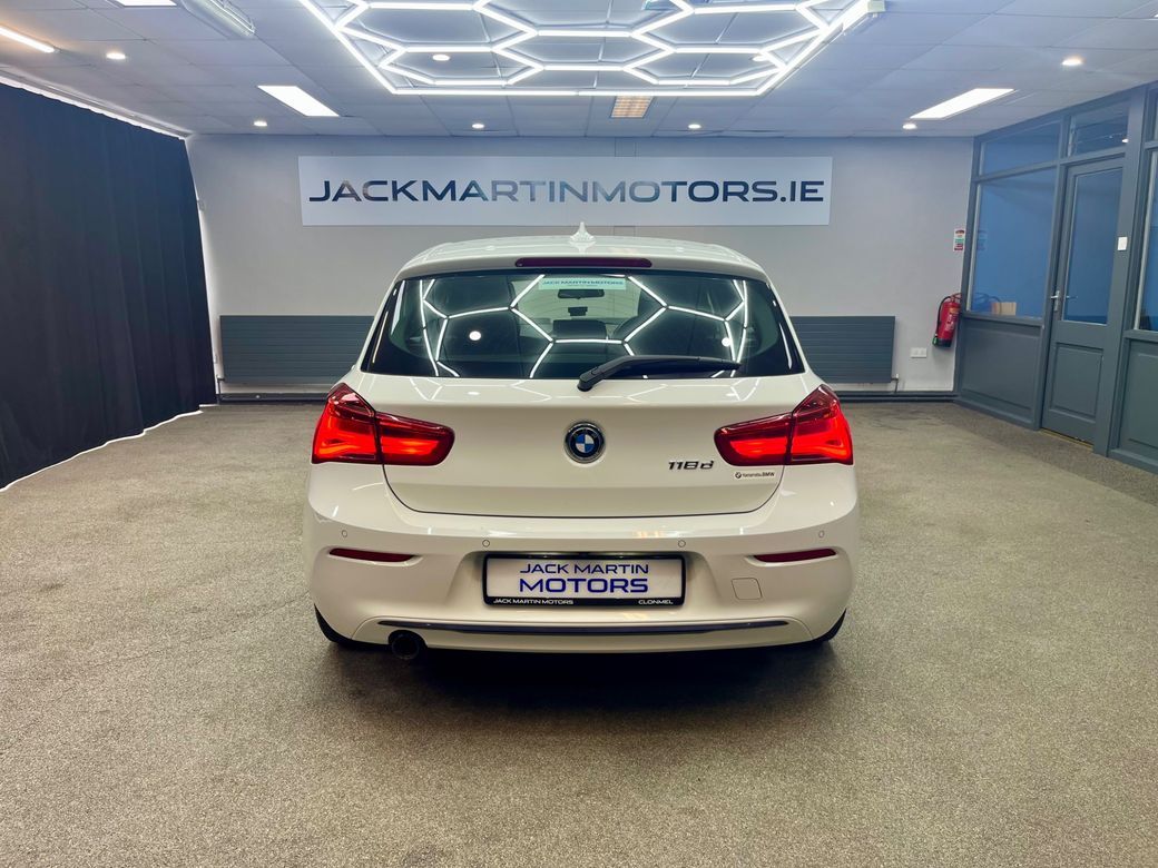 2017 BMW 118