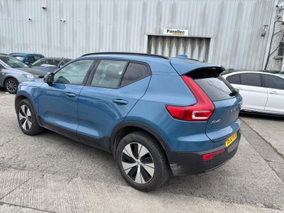 2023 Volvo XC40