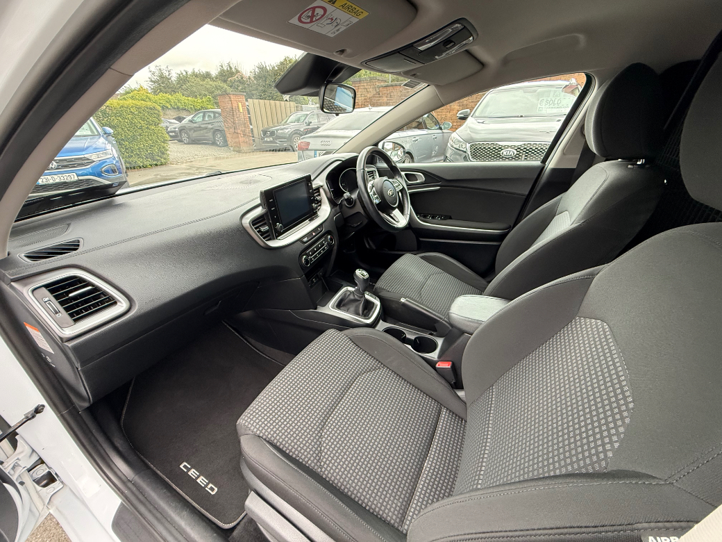 2022 Kia Ceed