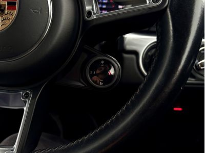 2021 Porsche Cayman