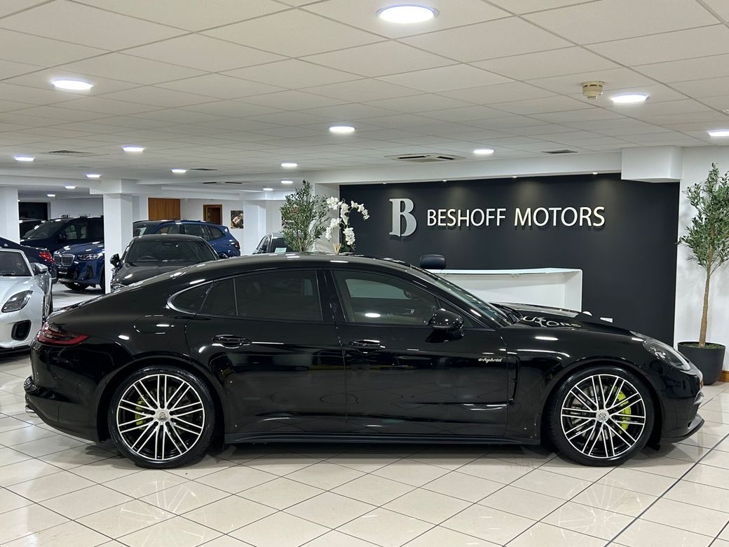 2018 Porsche Panamera
