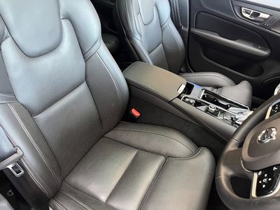 2023 Volvo V60