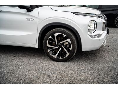2023 Mitsubishi Outlander