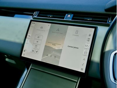 2025 Land Rover Range Rover Velar