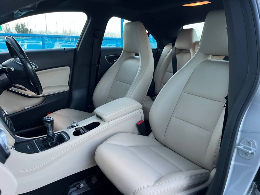 2015 Mercedes-Benz CLA Class