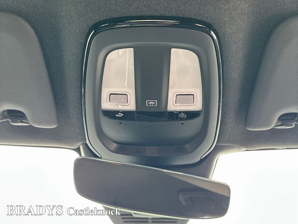 2026 Volvo EX40