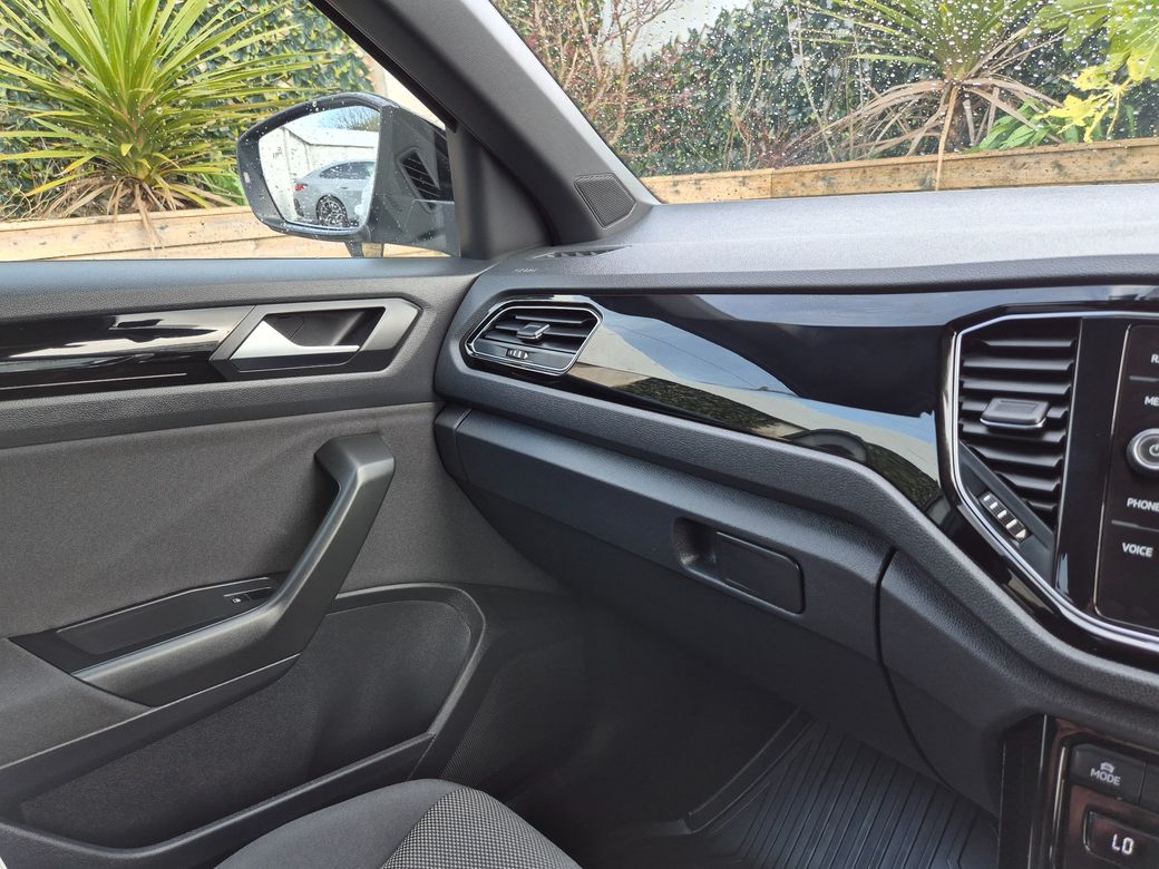 2022 Volkswagen T-Roc