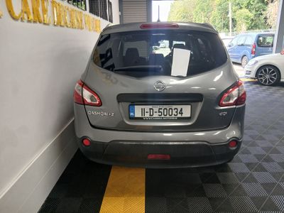 2011 Nissan Qashqai +2