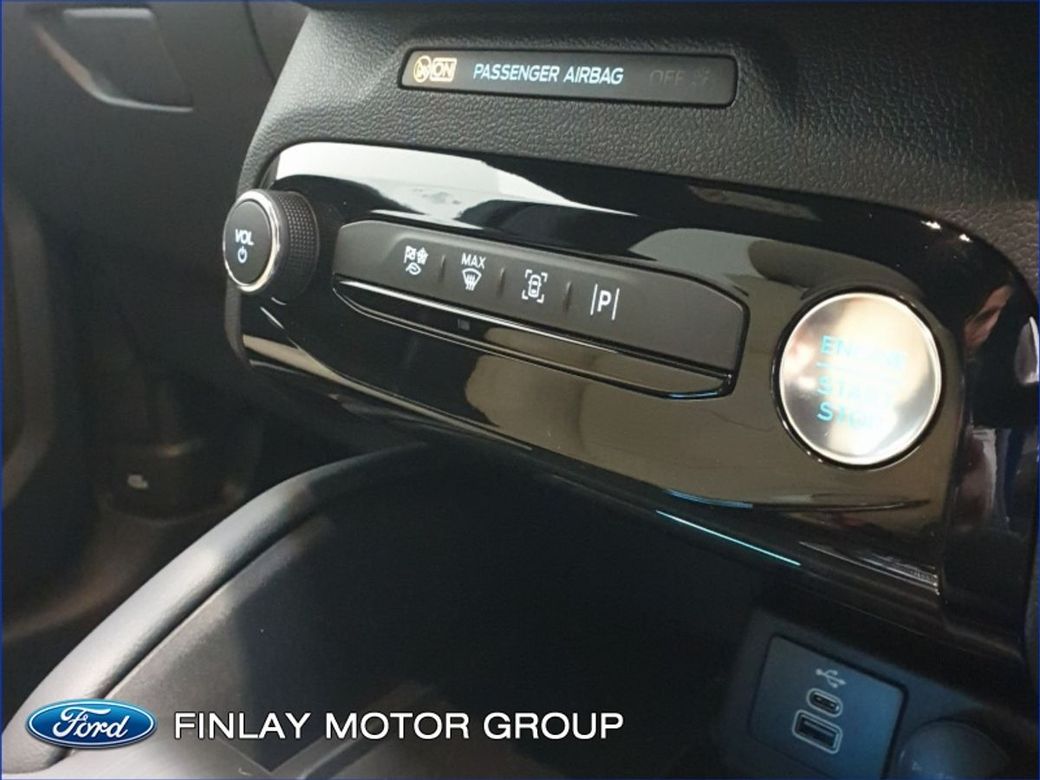 2025 Ford Kuga